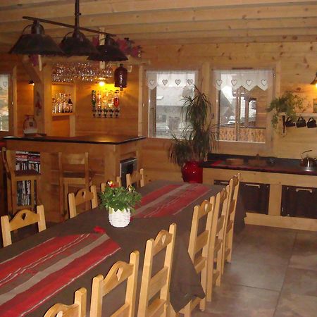 Bed And Breakfast Chalet Manava Morzine Esterno foto