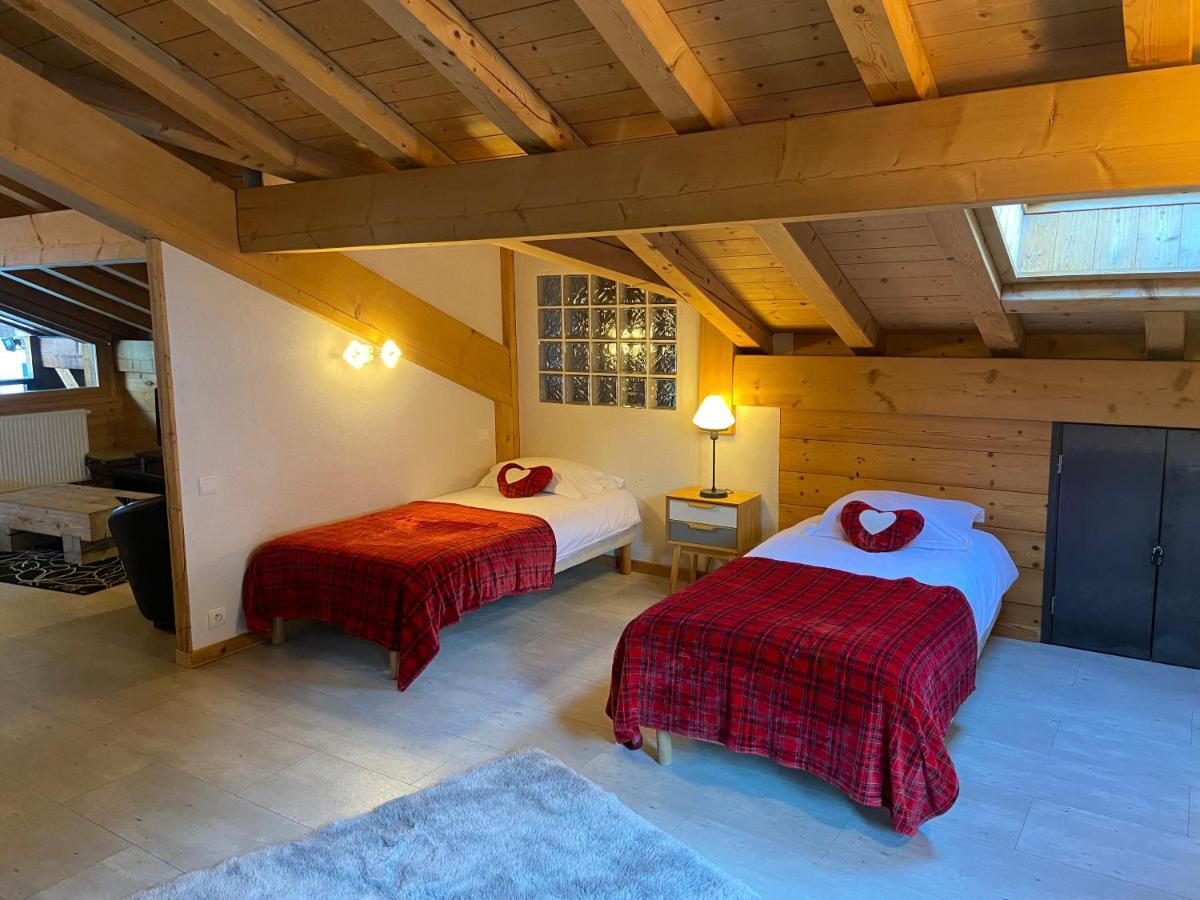 Bed And Breakfast Chalet Manava Morzine Esterno foto