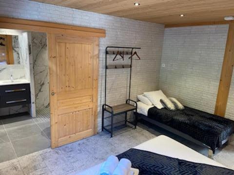 Bed And Breakfast Chalet Manava Morzine Esterno foto