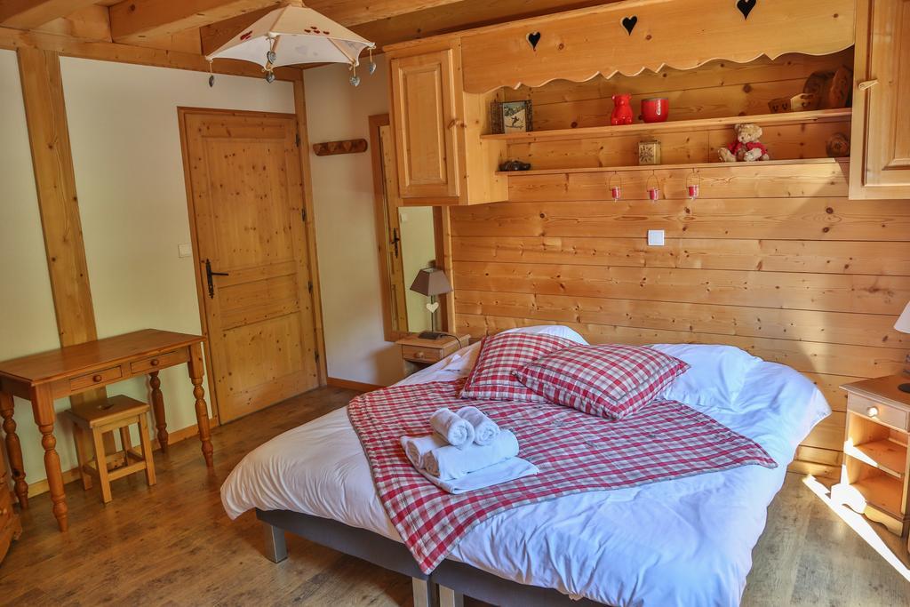 Bed And Breakfast Chalet Manava Morzine Esterno foto
